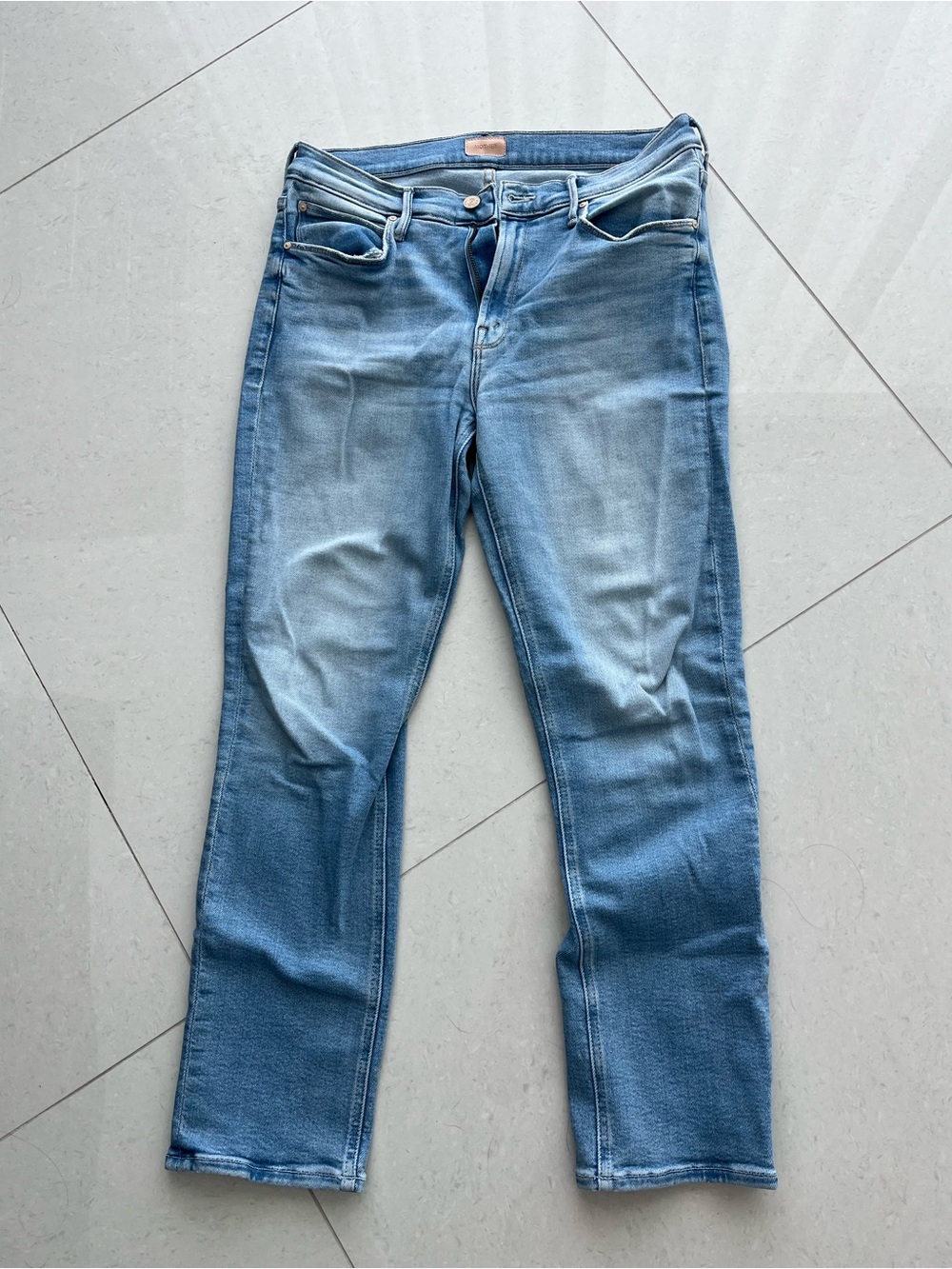 Mother Mid Rise Dazzler Ankle Jean in Limited Edition wash | size 29